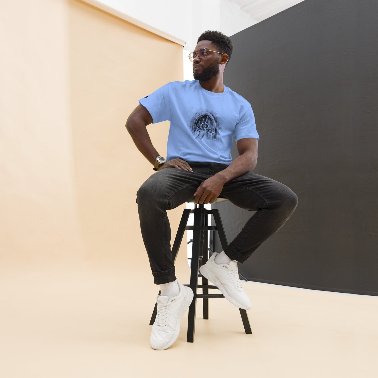 Unisex Classic Tee | Knocking | Summer Collection |