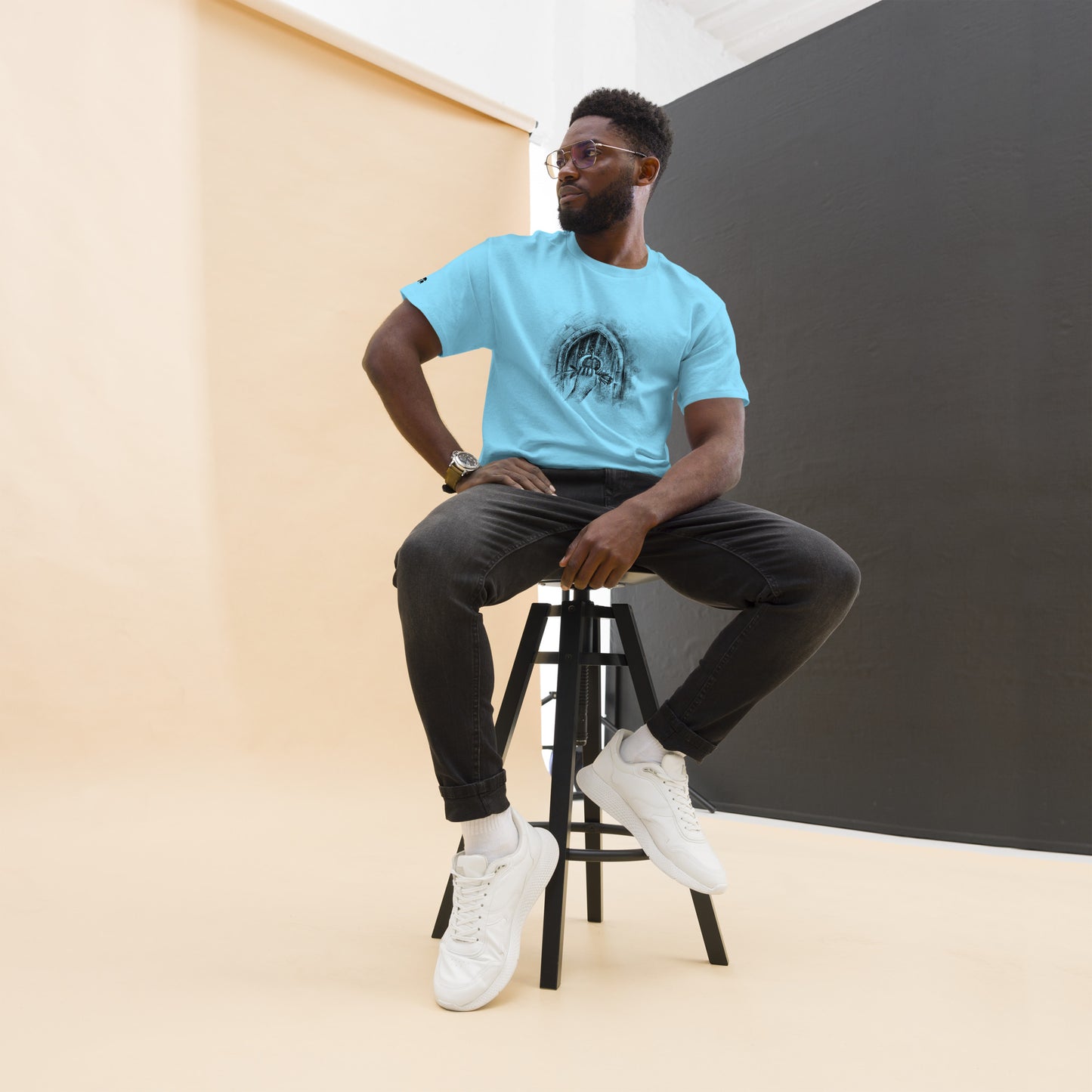 Unisex Classic Tee | Knocking | Summer Collection |